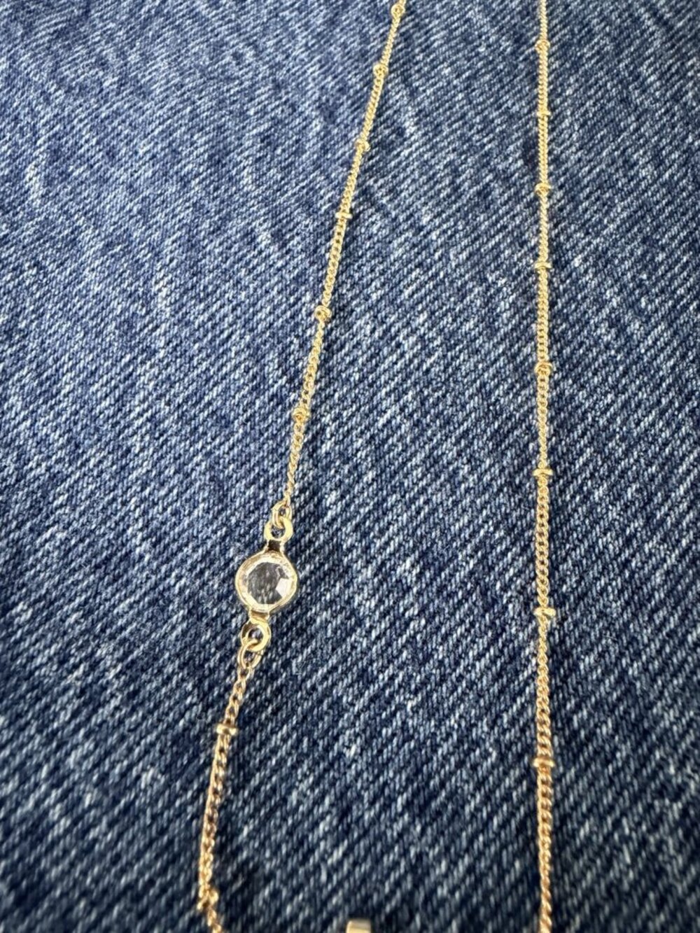 Vera Bradley Gold Tone Cross Necklace 16” with 3” Extender, Religious - Picture 3 of 9
